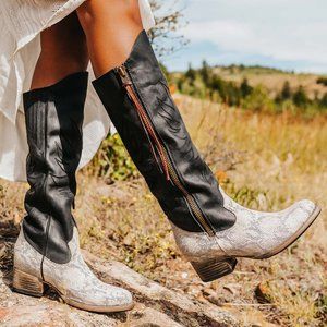 Freebird Whisper black/white multi size 8